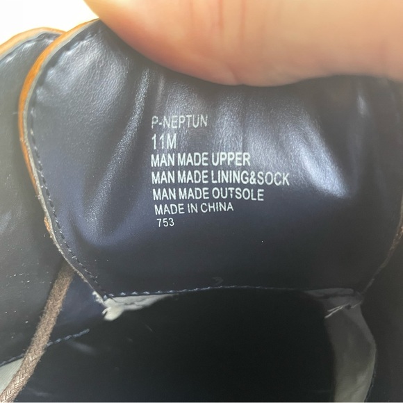 Cognac Steve Madden Plain Toe Oxford - Picture 11 of 11